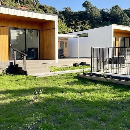 Ohope Villas With Spa,Sauna,Pool, Adults Only Exterior photo